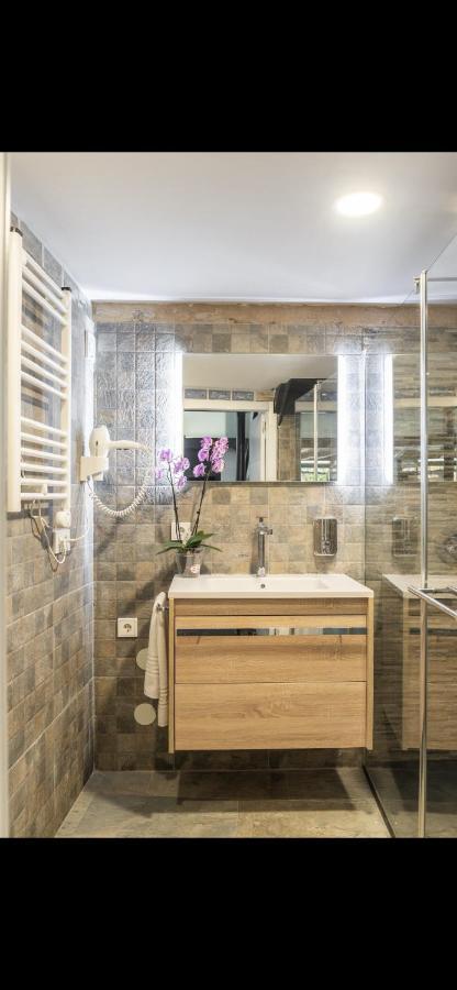 Apartamento Experiencia En Triana Sevilla Exterior foto